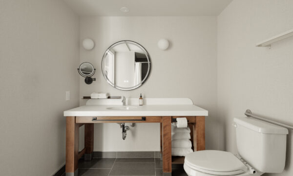 Salle de bain de la chambre La Contemporaine à Québec